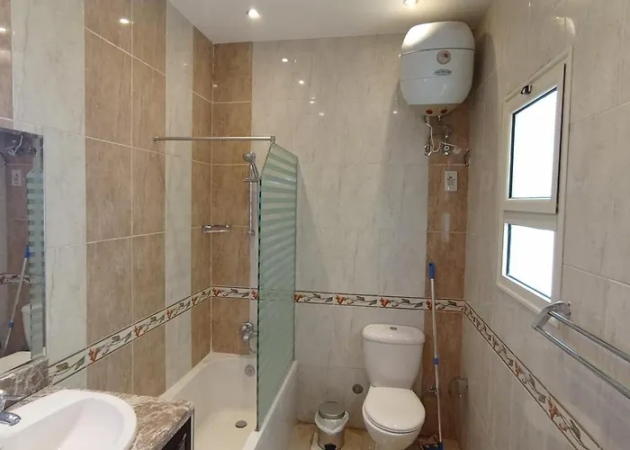 Otel Private 3 Bdrm At Elkarma Aqua Reaort Hurgada